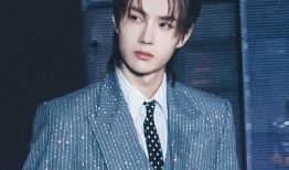 王一博新闻爆料最新消息,揭秘明星背后的故事与挑战